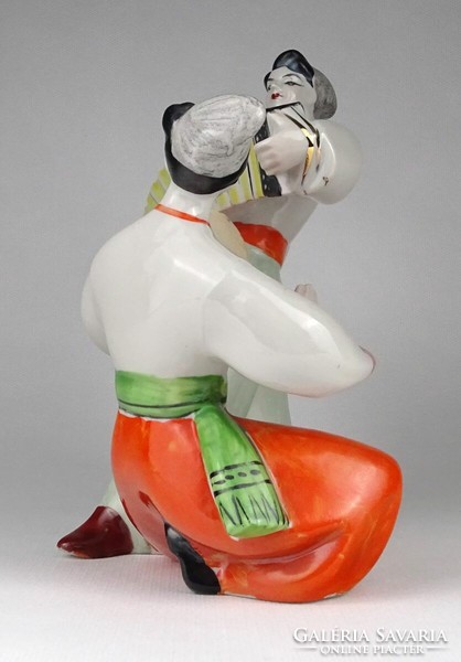 1N896 Kétalakos táncoló orosz porcelán figura