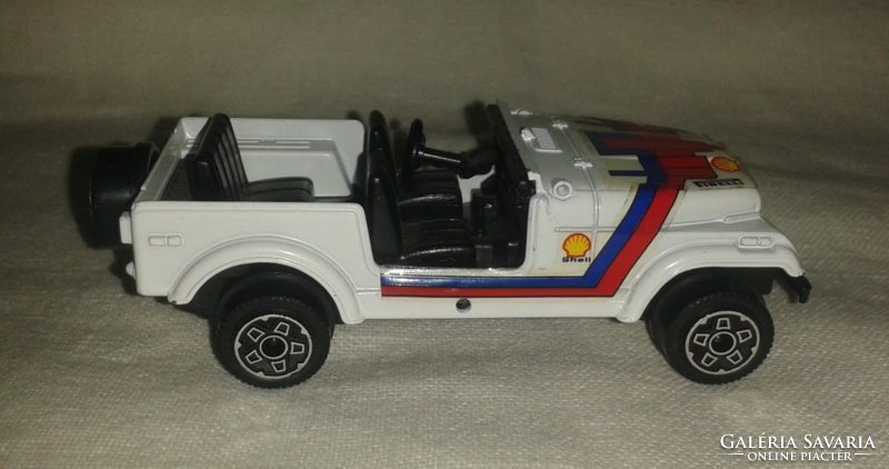 Burago jeep cj7 1:43 (incomplete) model car