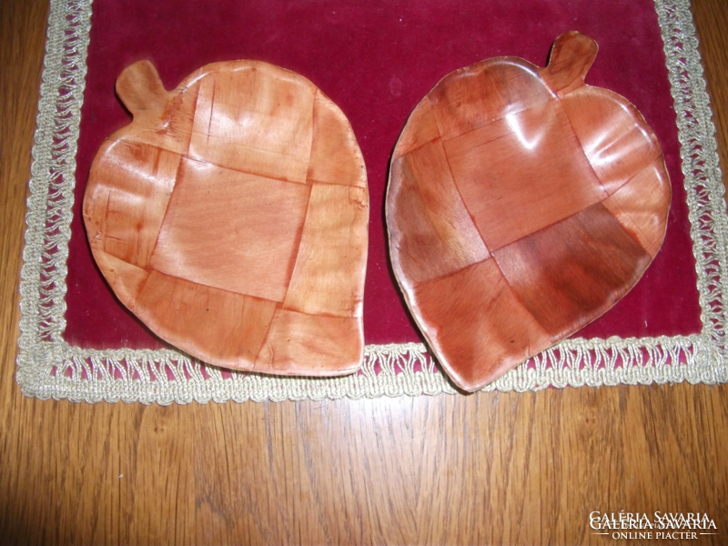 Special! Bamboo 2 heart-shaped old serving bowls from Australia, unused