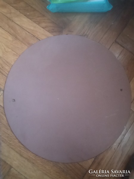 Wall-mounted massive round mirror 40cm