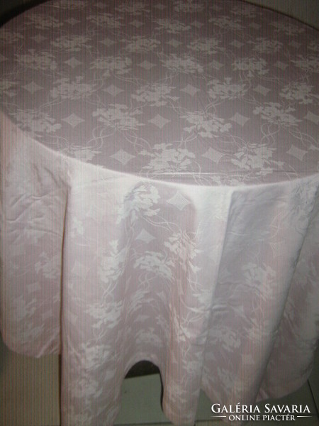 Beautiful pink elegant flower and Toledo pattern damask tablecloth