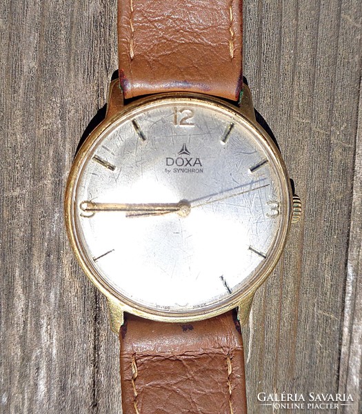 Doxa by synchron mechanical watch