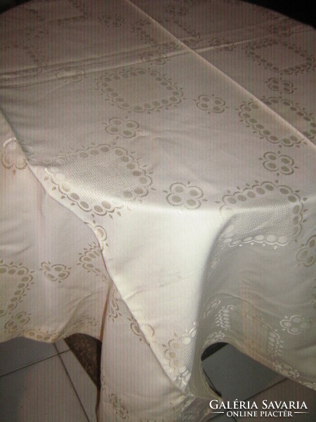 Beautiful butter colored elegant damask tablecloth
