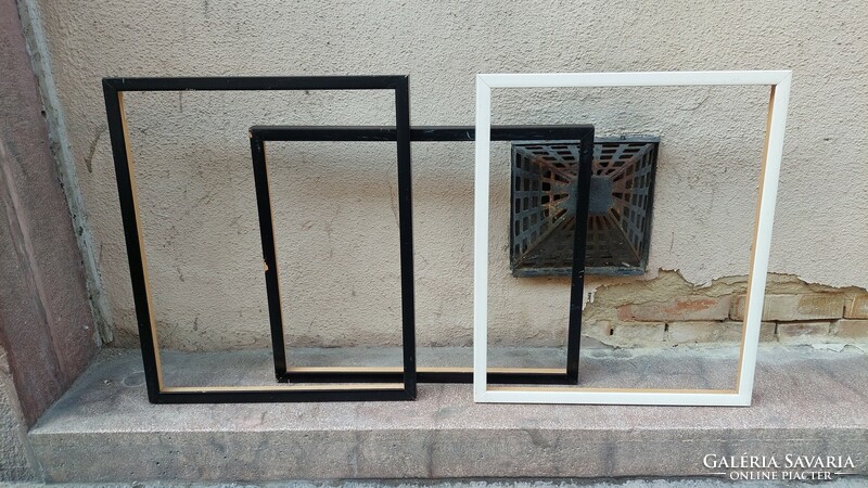 3 wooden picture frames, internal size 60x50 cm