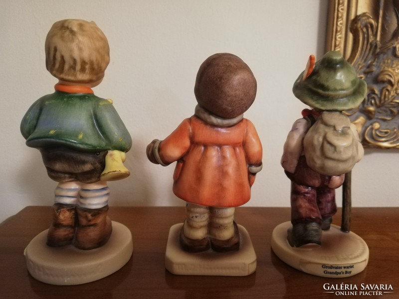 Hummel goebel figurines