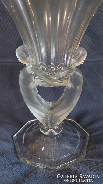Sav maratott, női alakokkal díszített üveg váza, szecesszió