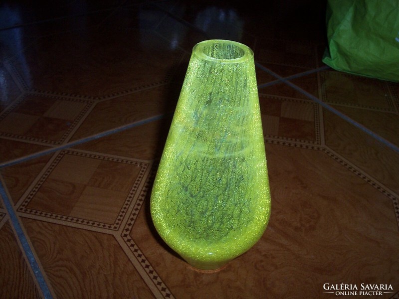 Yellow cracked glass vase!