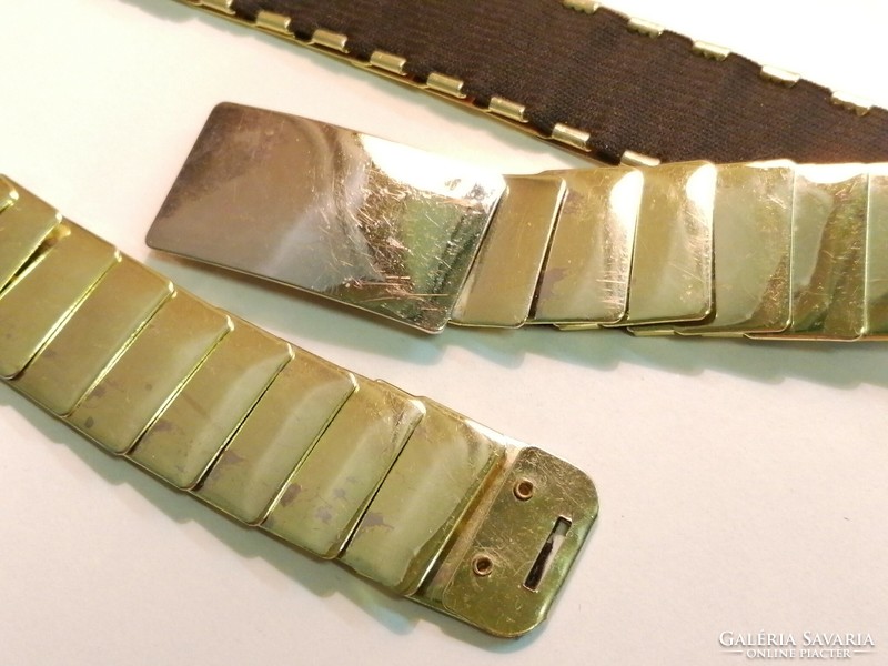 Gold colored belt (1152)