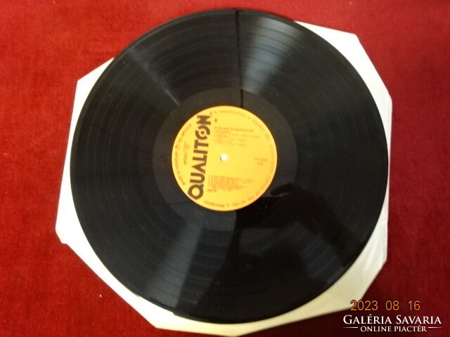 Vinyl LP - qualiton lpx- 16651, mono. The wind brings an old note from Buda. Jokai.