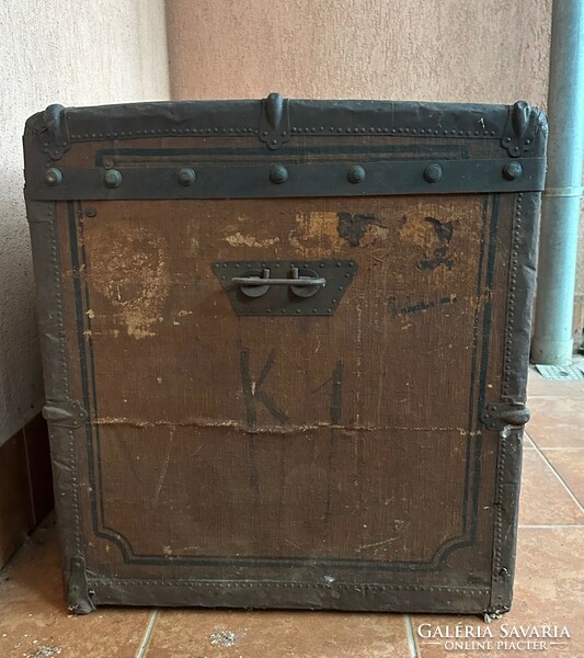 World War I military chest (early 20th century)