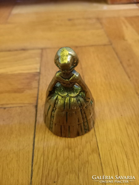 Antique copper bell with copper tongue (6.2x4.3 cm)