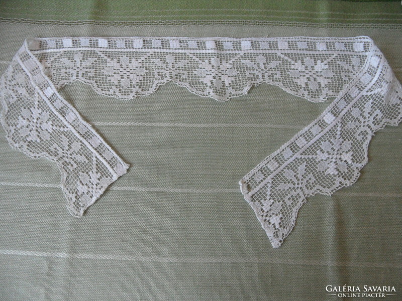 Hand crocheted lace shelf strip