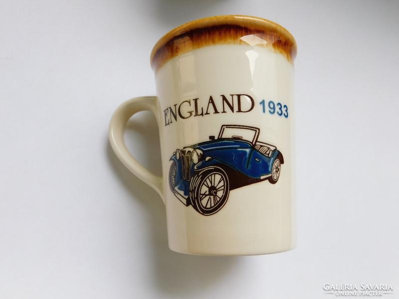 Vintage car mug with a 1933 car model