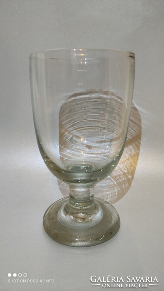Antik nagy méretű szakított üveg kehely talpas pohár szatócsbolti  üveg cukorkás