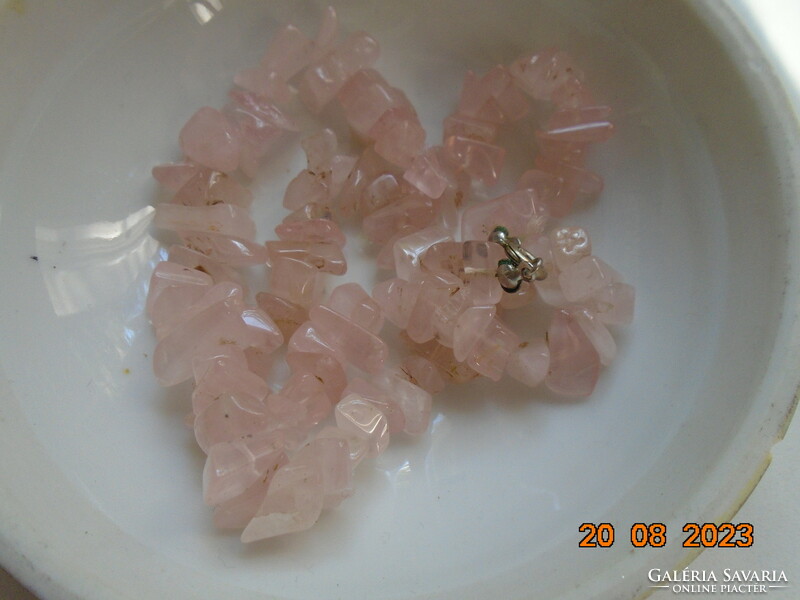 Rose quartz necklace