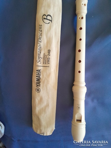 Yamaha flute