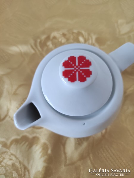 Hollóháza porcelain coffee pourer with lid