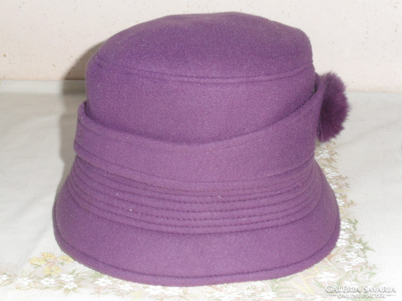 Purple women's hat (size 56/57)