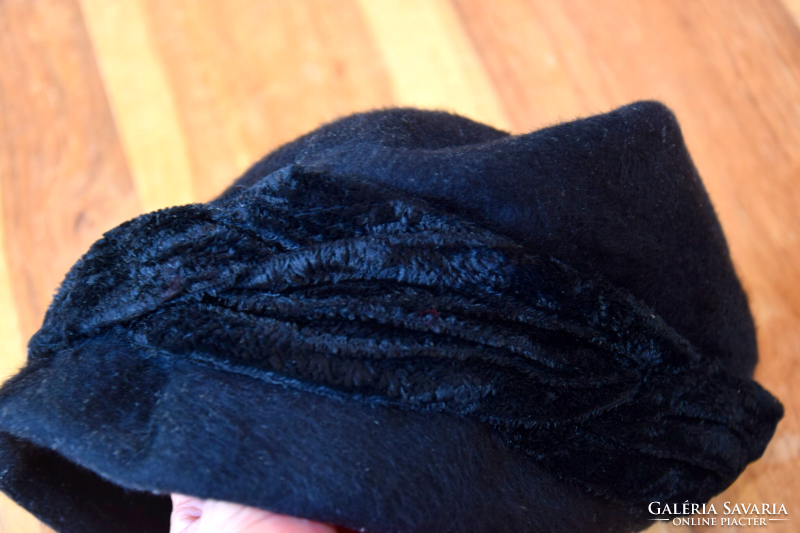 Art deco black posto velvet ribbon women's hat accessory theater