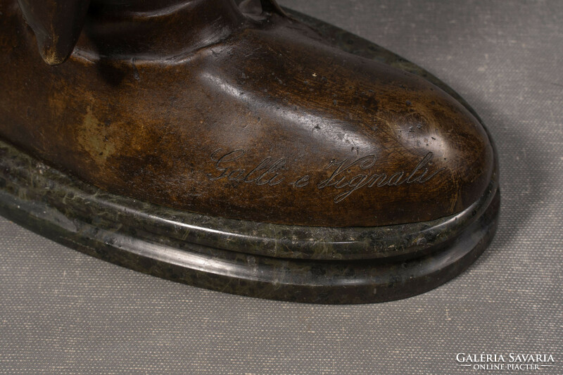 L. Galli&Raffaelo Vignali-nak tulajdonítva : Dante Alighieri, bronz büszt,