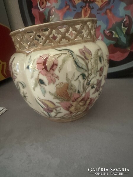 Zsolnay porcelain bowl.