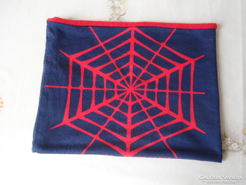 Spiderman kids scarf