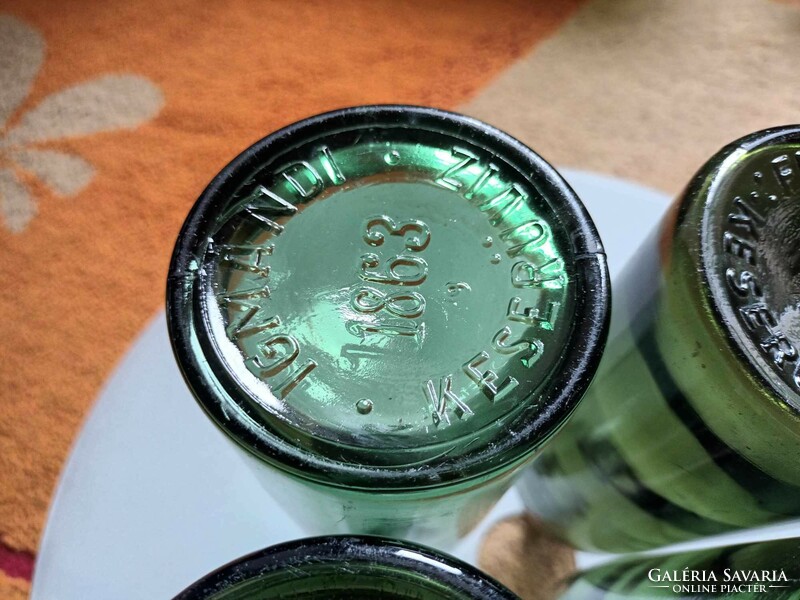 Antik keserűvizes jelzett hibátlan üvegek palackok egyben