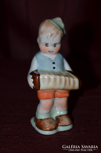 Bodrogkeresztúr accordion boy ( dbz 0086 )