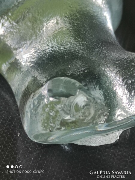 Now it's worth taking! Deeply underpriced - kosta boda glass paperweight hippo sculpture damaged