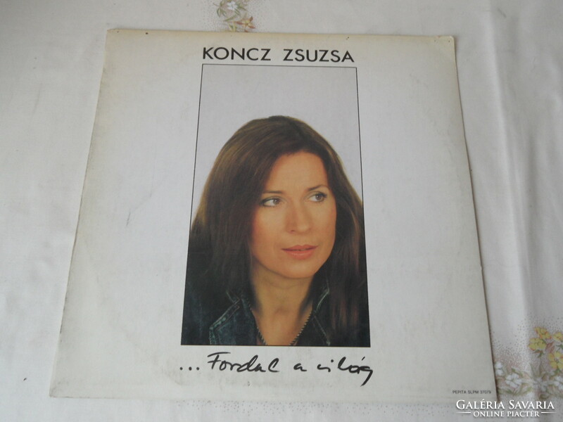 Zsuzsa Koncz: the world turns - vinyl record