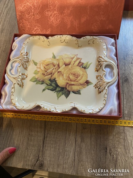 Japanese porcelain with 24 carat gold coating