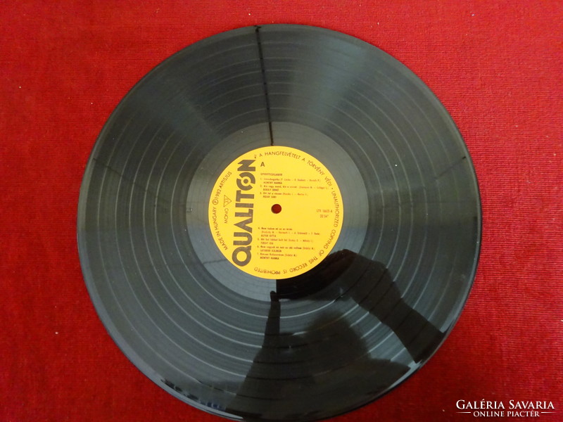 Vinyl LP, qualiton lpx 16631 - mono. Operetta stars. Jokai.