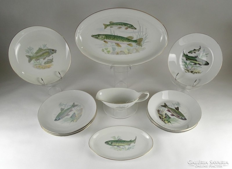 1N980 Jelzett porcelán halas étkészlet 12 darab
