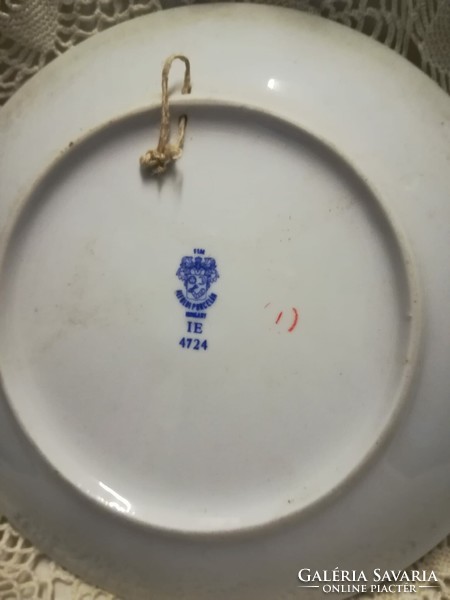 Lowland porcelain wall plate