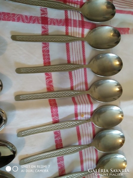 Cutlery - stainless - mixed