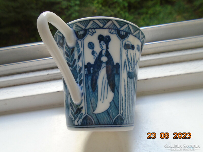 Kangxi long elisa pattern blue and white Chinese cup with imperial blue mark