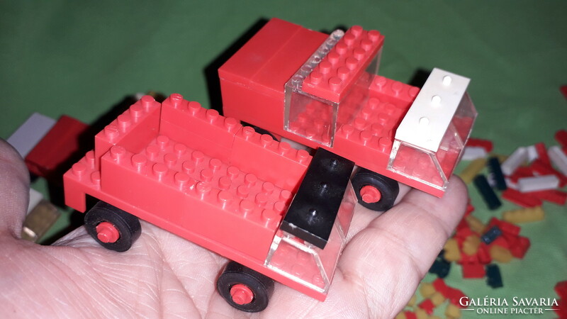 Retro traffic lego bootleg small-based pébé builder, a huge batch in good condition, according to the pictures