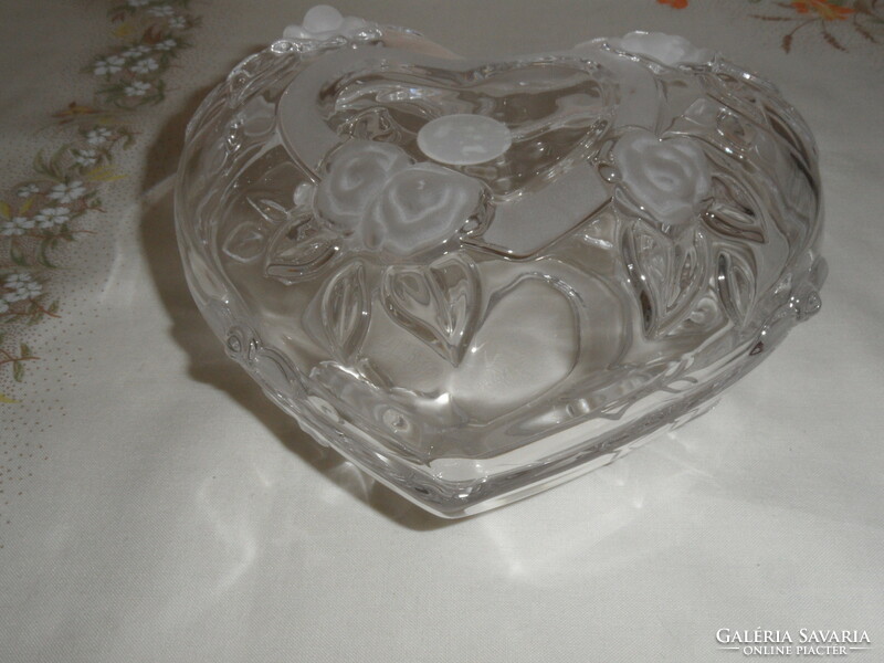 Szív alakú Német üveg bonbonier, dobozka