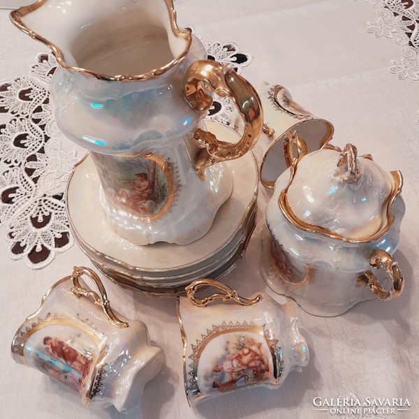 Antik dúsan  aranyozott jelenetes teás készlet