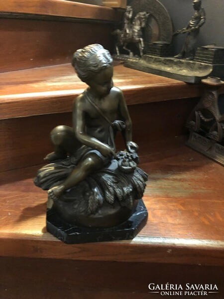 Art Nouveau bronze statue, representation of an angel, 27 cm high.