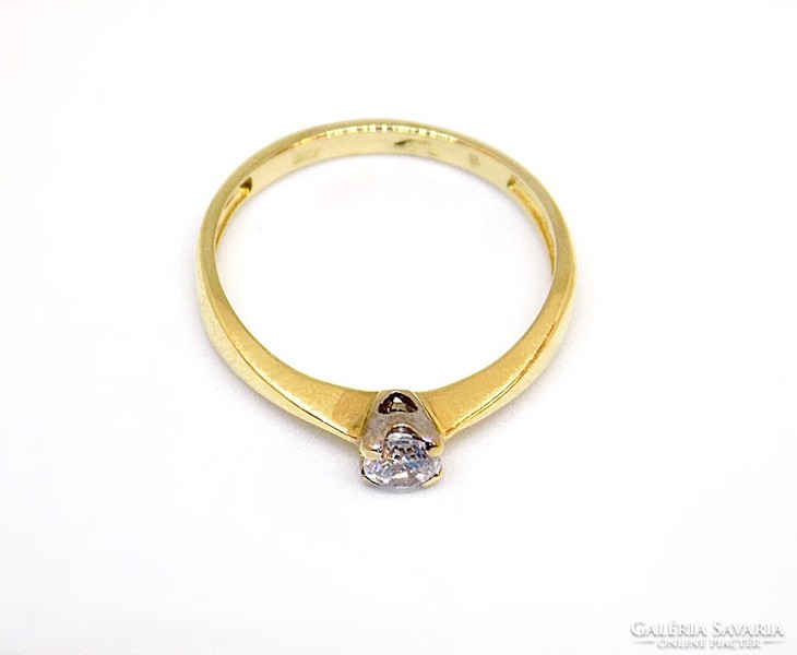 Köves szoliter arany gyűrű (ZAL-Au108065)
