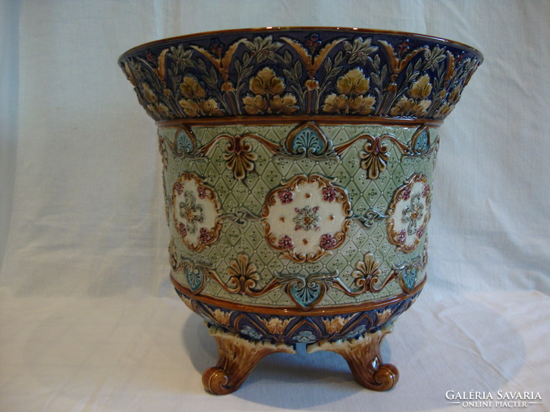 Wilhelm Schiller & Son Ws & s Antique Majolica Pot