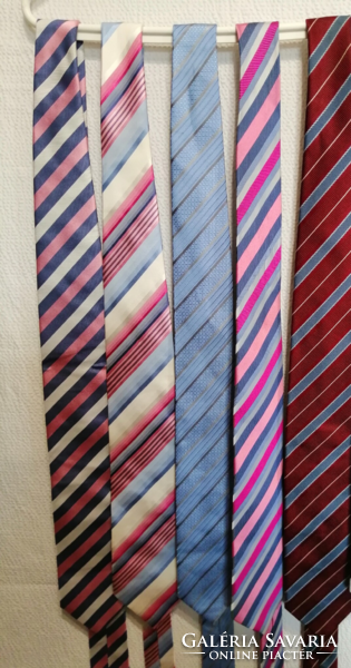 5 Ties, 100% silk, silk, striped, in a package. (4)