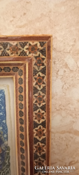 Dekoratív keleti jelenetes kép szépen festett fa keretben 22*17*2 cm
