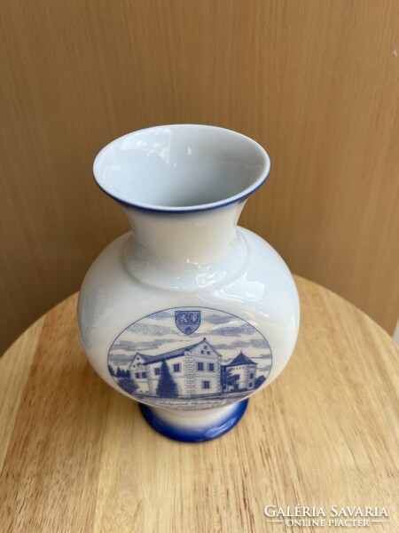 Schwarzenberg porcelain vase made in austria by art studio vienna a54