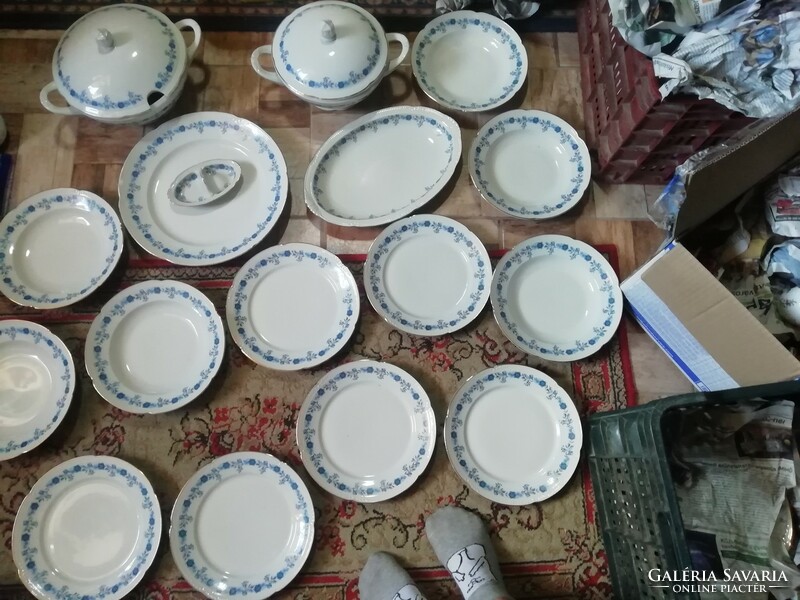 Anrik porcelain tableware