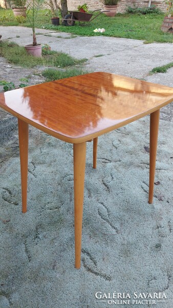 Mid century table retro side table in good condition