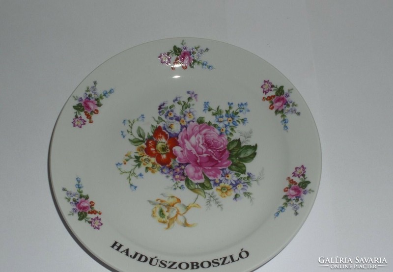 Hajdúszoboszló richly decorated porcelain wall plate