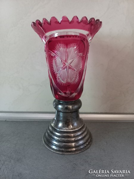 Antique silver-plated base crimson crystal vase