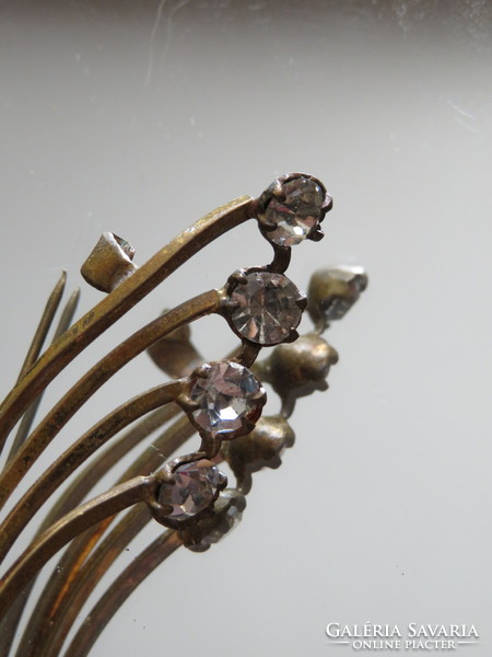 Retro stoned copper brooch